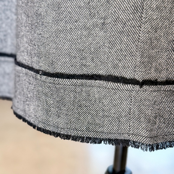 BANANA REPUBLIC | Black + White Wool Herringbone Fringe Dress, size 2P - Picture 4 of 6